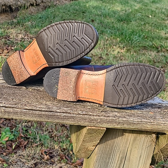 Frye women's leather boots size 8 - Picture 2 of 6